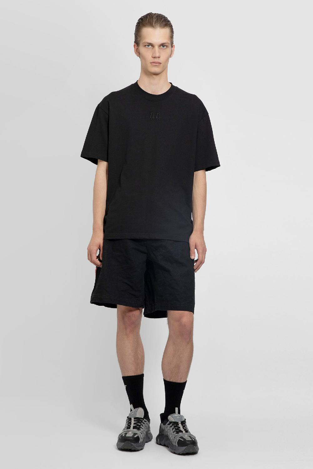 Antonioli 44 LABEL GROUP MAN BLACK SHORTS & SKIRTS Vendita