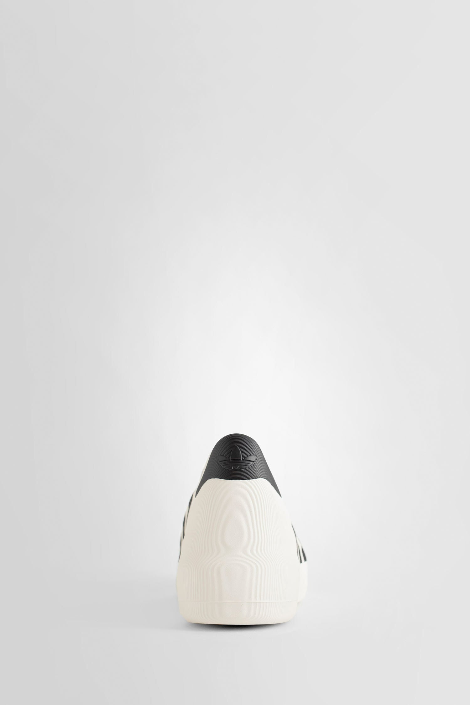 Antonioli ADIDAS MAN WHITE SNEAKERS Vendita