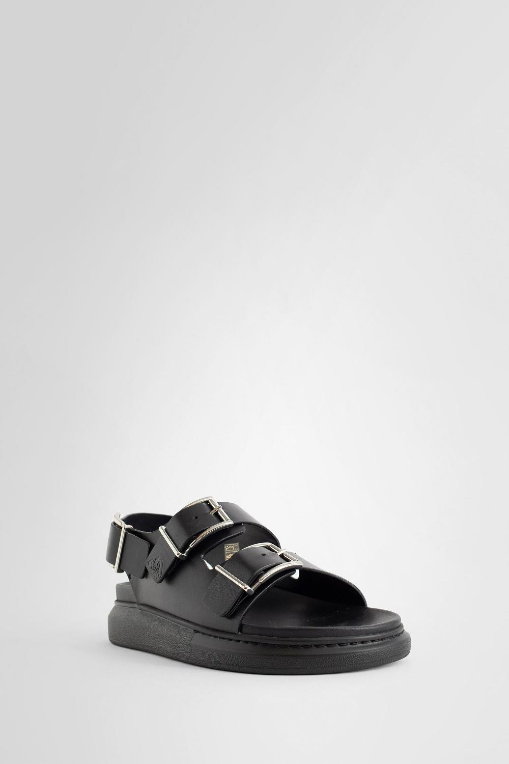 Antonioli ALEXANDER MCQUEEN MAN BLACK SANDALS & SLIDES In Vendita