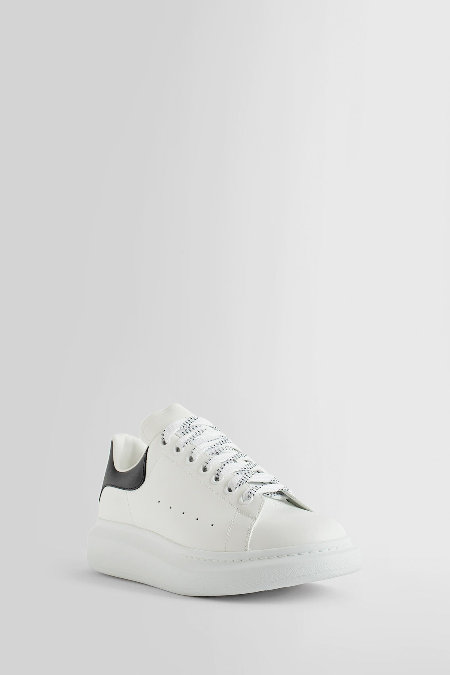 Antonioli ALEXANDER MCQUEEN MAN WHITE SNEAKERS Italia