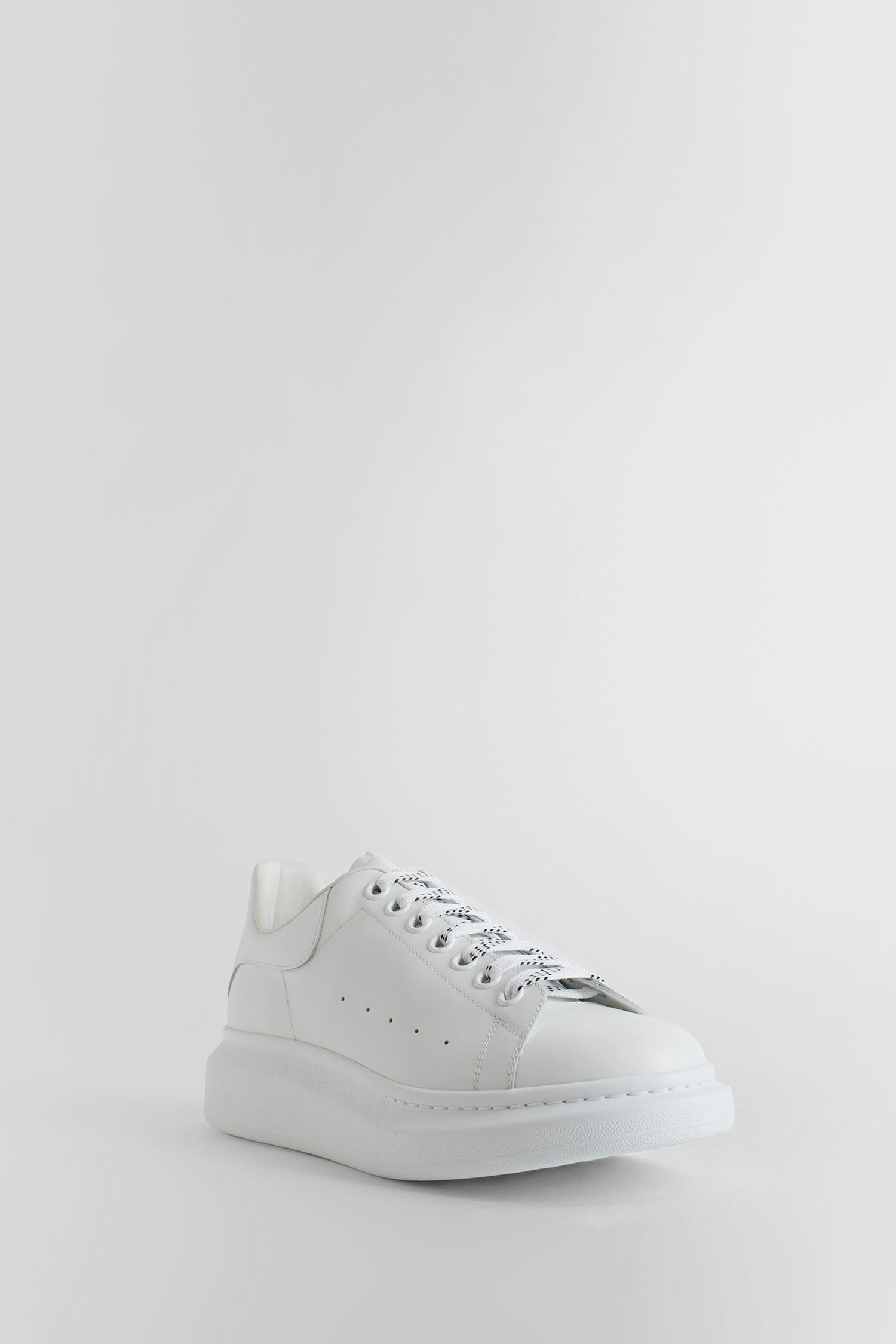 Antonioli ALEXANDER MCQUEEN MAN WHITE SNEAKERS 2025
