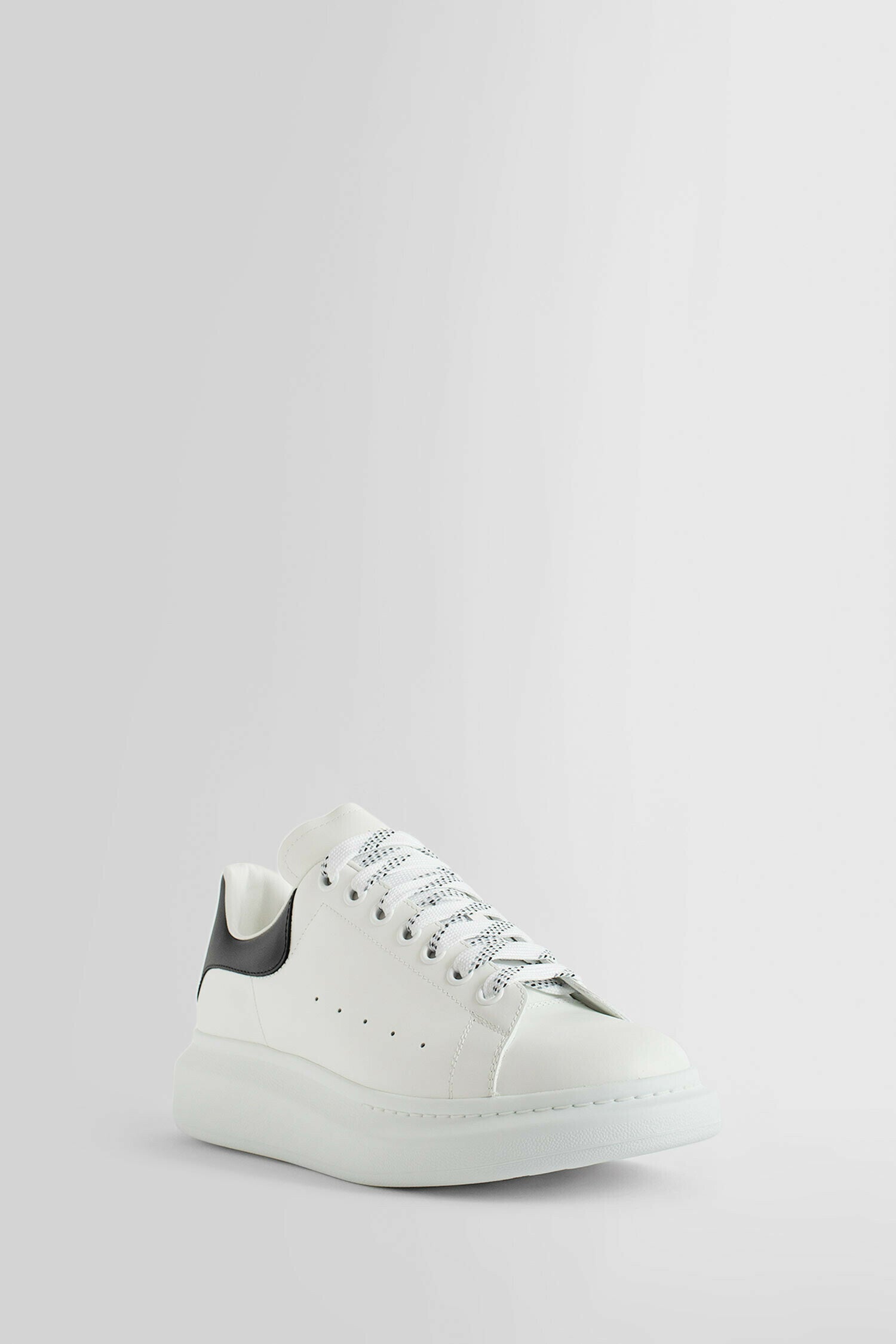 Antonioli ALEXANDER MCQUEEN MAN WHITE SNEAKERS In Linea