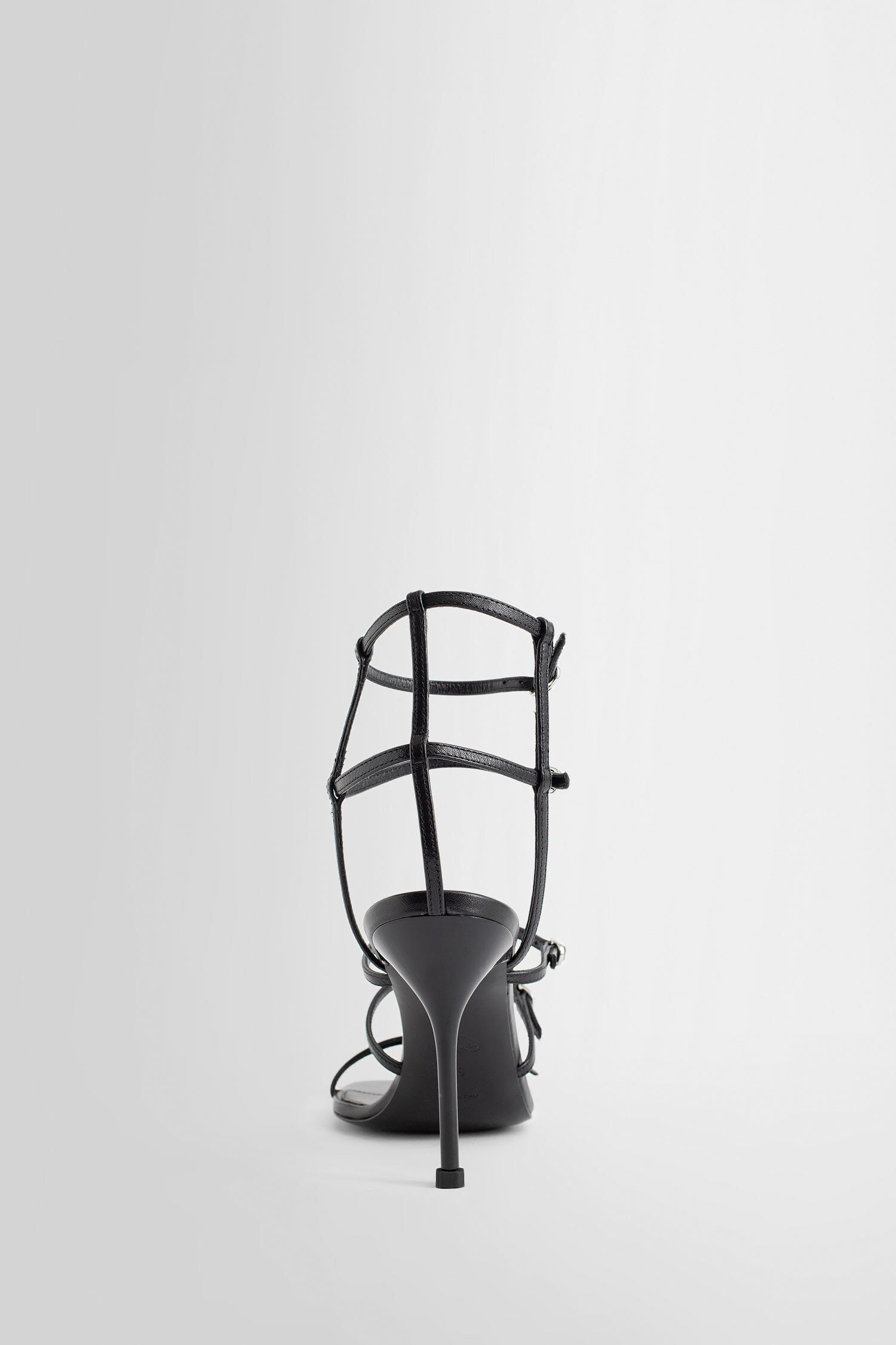 Antonioli ALEXANDER MCQUEEN WOMAN BLACK SANDALS & SLIDES Hotsell