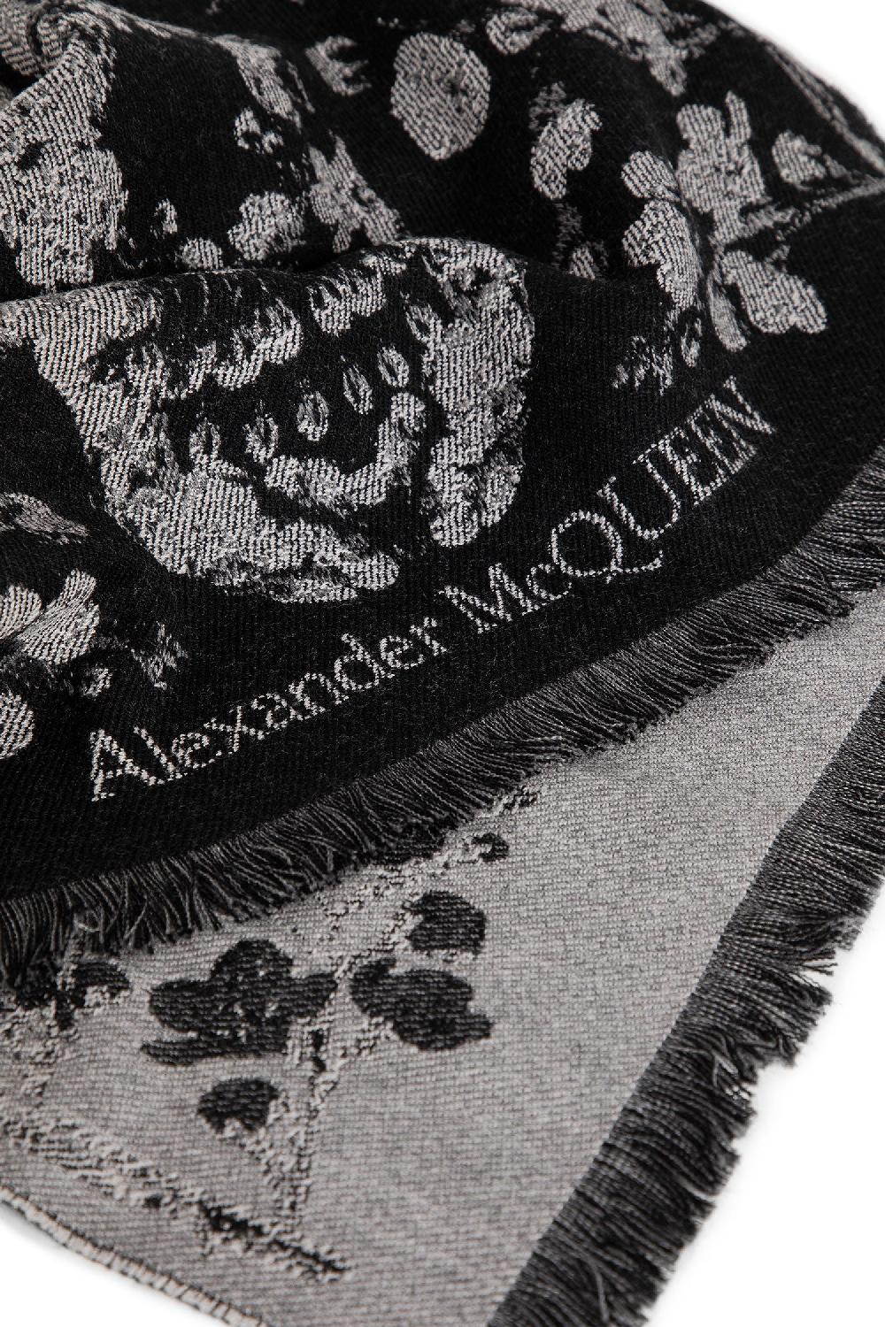 Antonioli ALEXANDER MCQUEEN WOMAN BLACK SCARVES Vendita Calda
