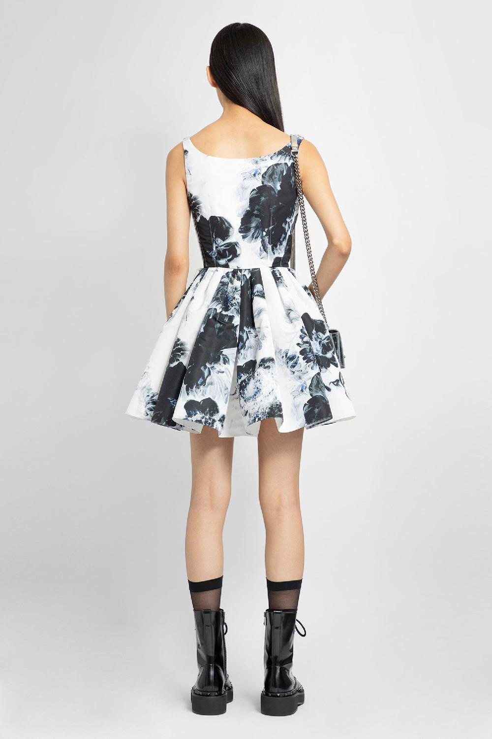 Antonioli ALEXANDER MCQUEEN WOMAN BLACK&WHITE DRESSES Qualità