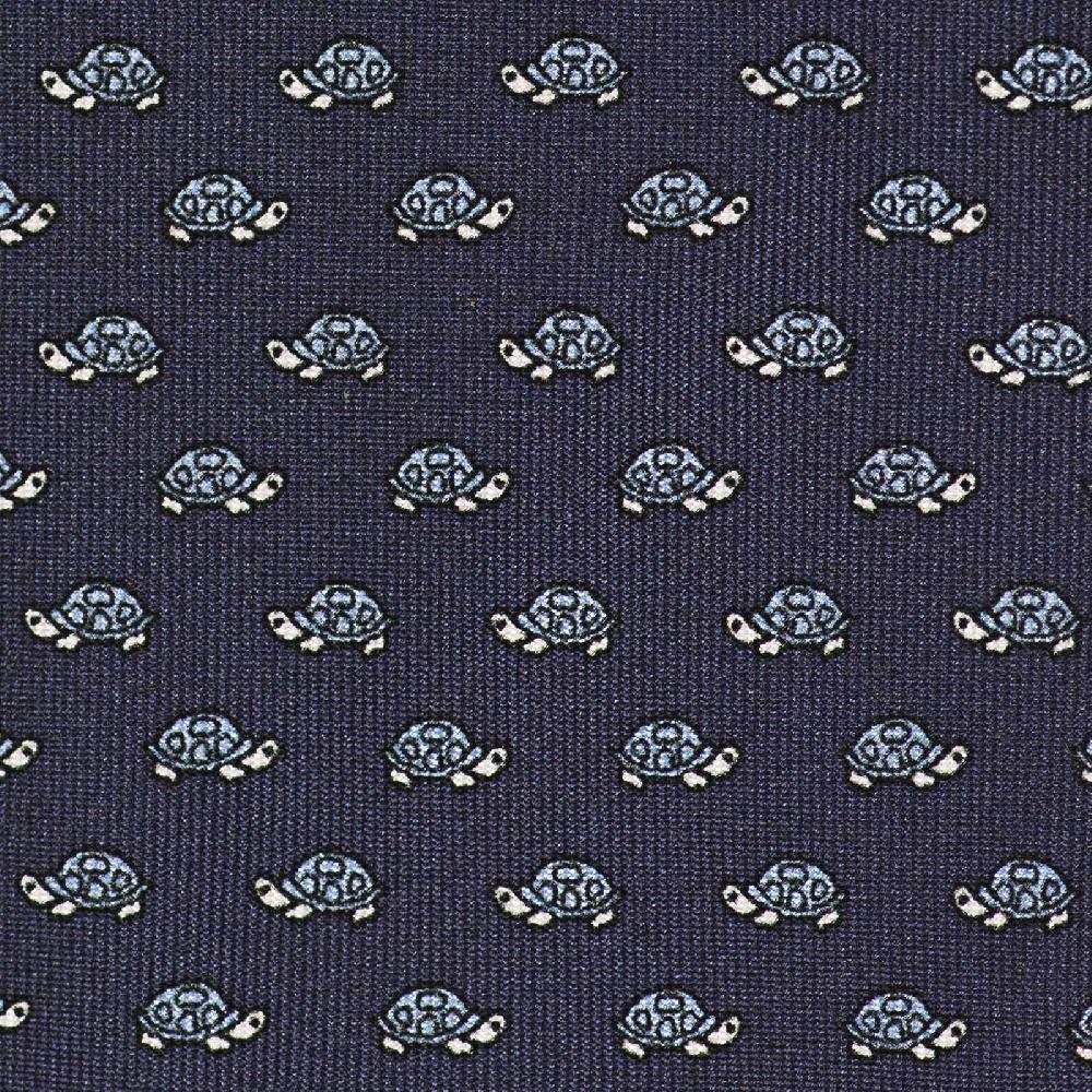 Rubinacci Cravatta in twill di seta con stampa tartaruga azzurra Promozione temporanea