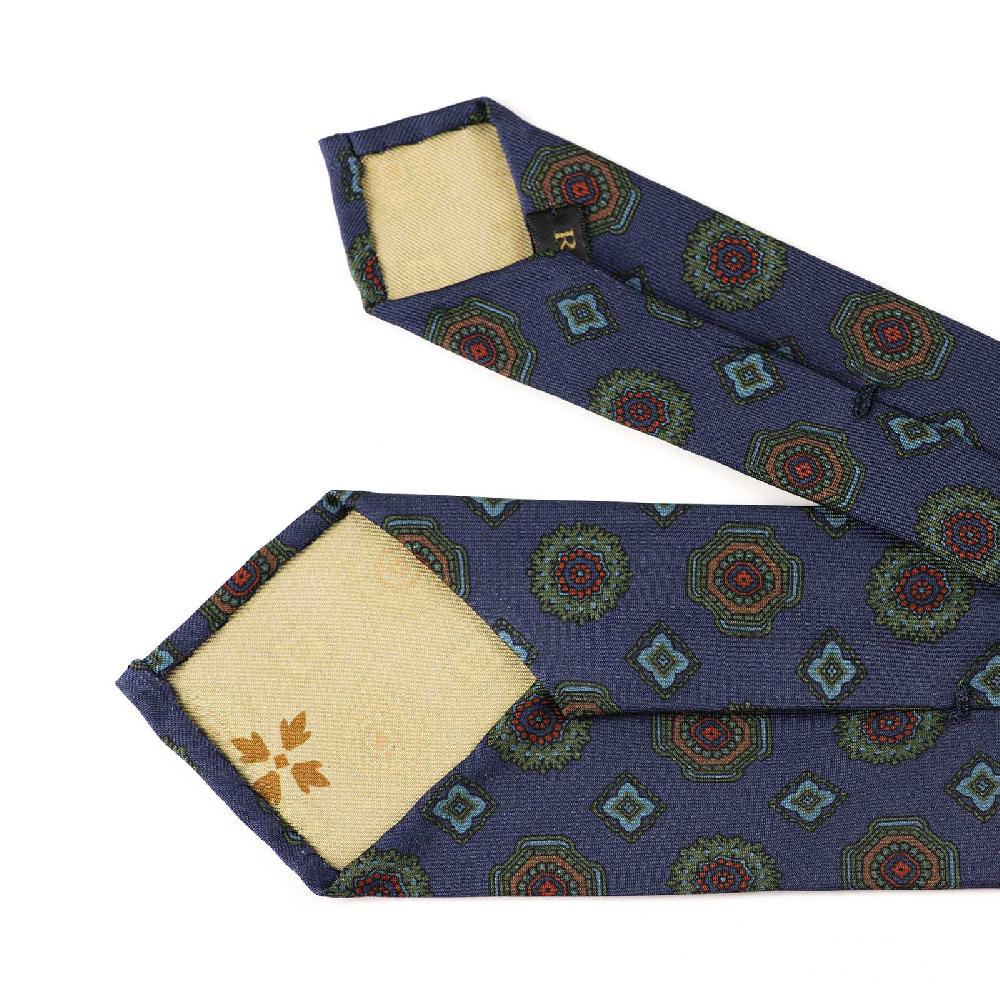 Rubinacci Cravatta in twill di seta blu con stampa geometrica Vendite stagionali