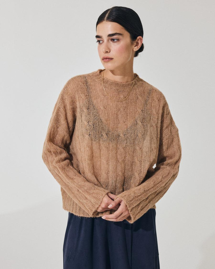 Scaglione ROUND NECK BOXY CABLES ULTRALIGHT CARAMEL Qualità