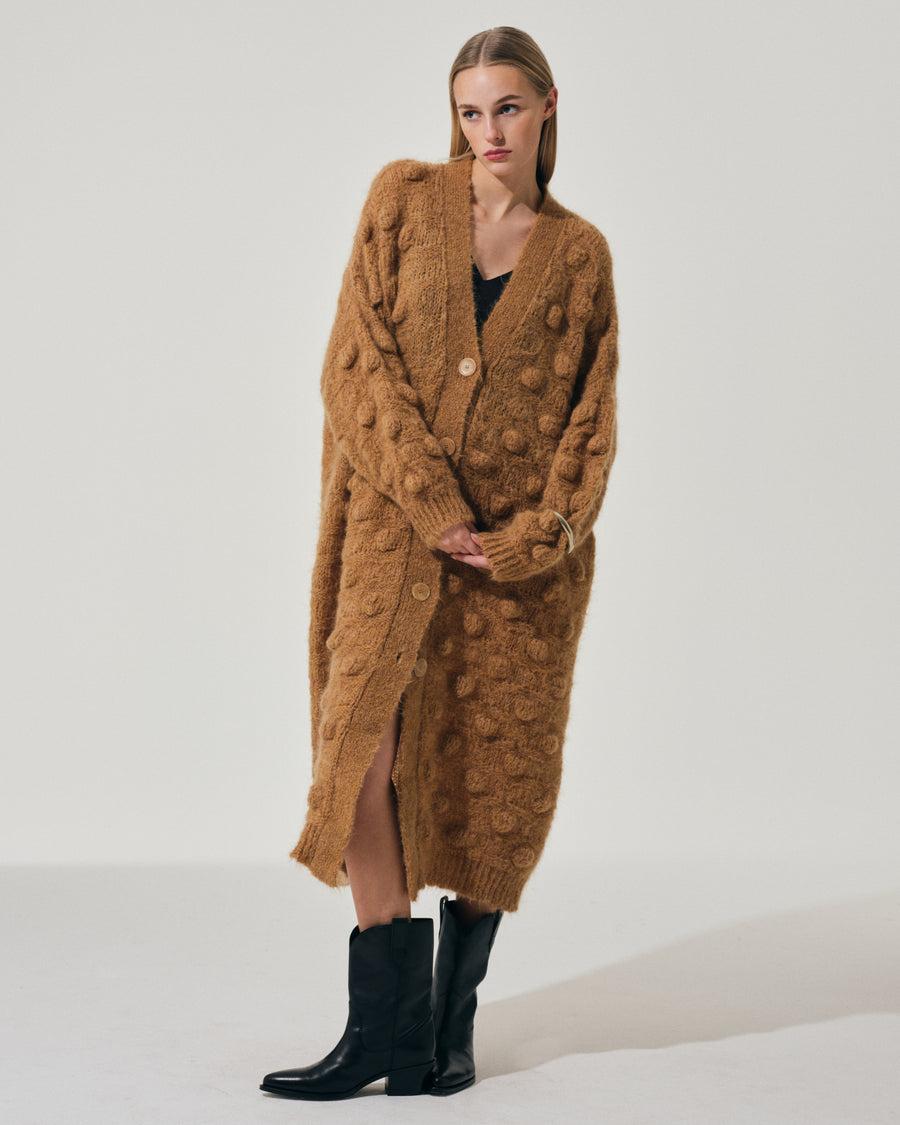 Scaglione COAT MAXY CARDIGAN OVER HAZELNUT STITCH CARAMEL Soddisfazione Garantita