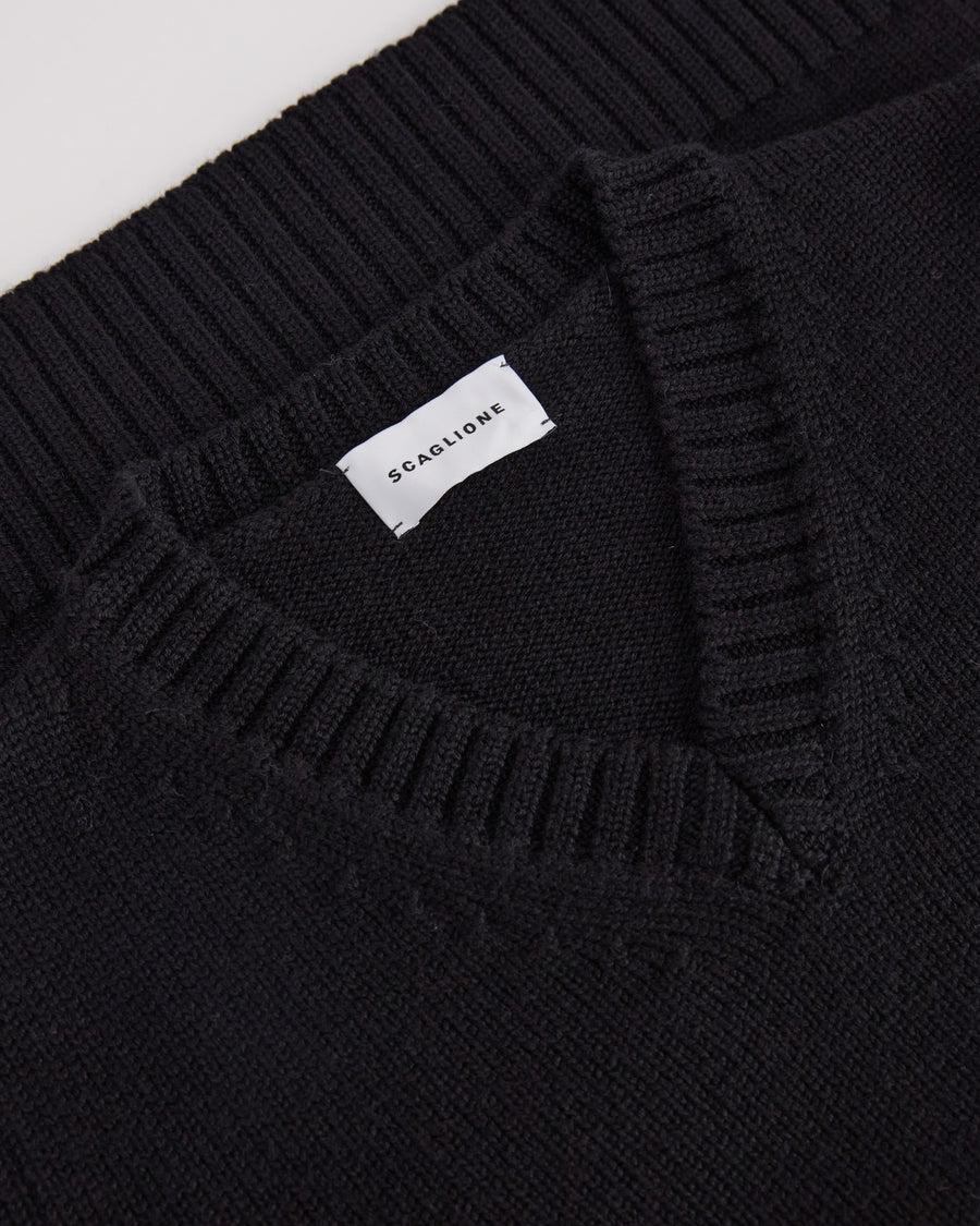 Scaglione V.NECK MERINO SOFT BLACK Hotsell
