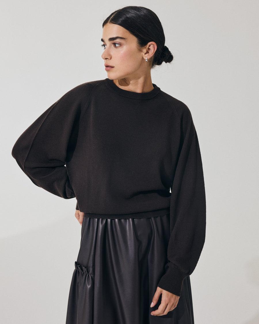 Scaglione ROUND NECK BOXY RAGLAN SEAMLESS MERINO EBANO 2025