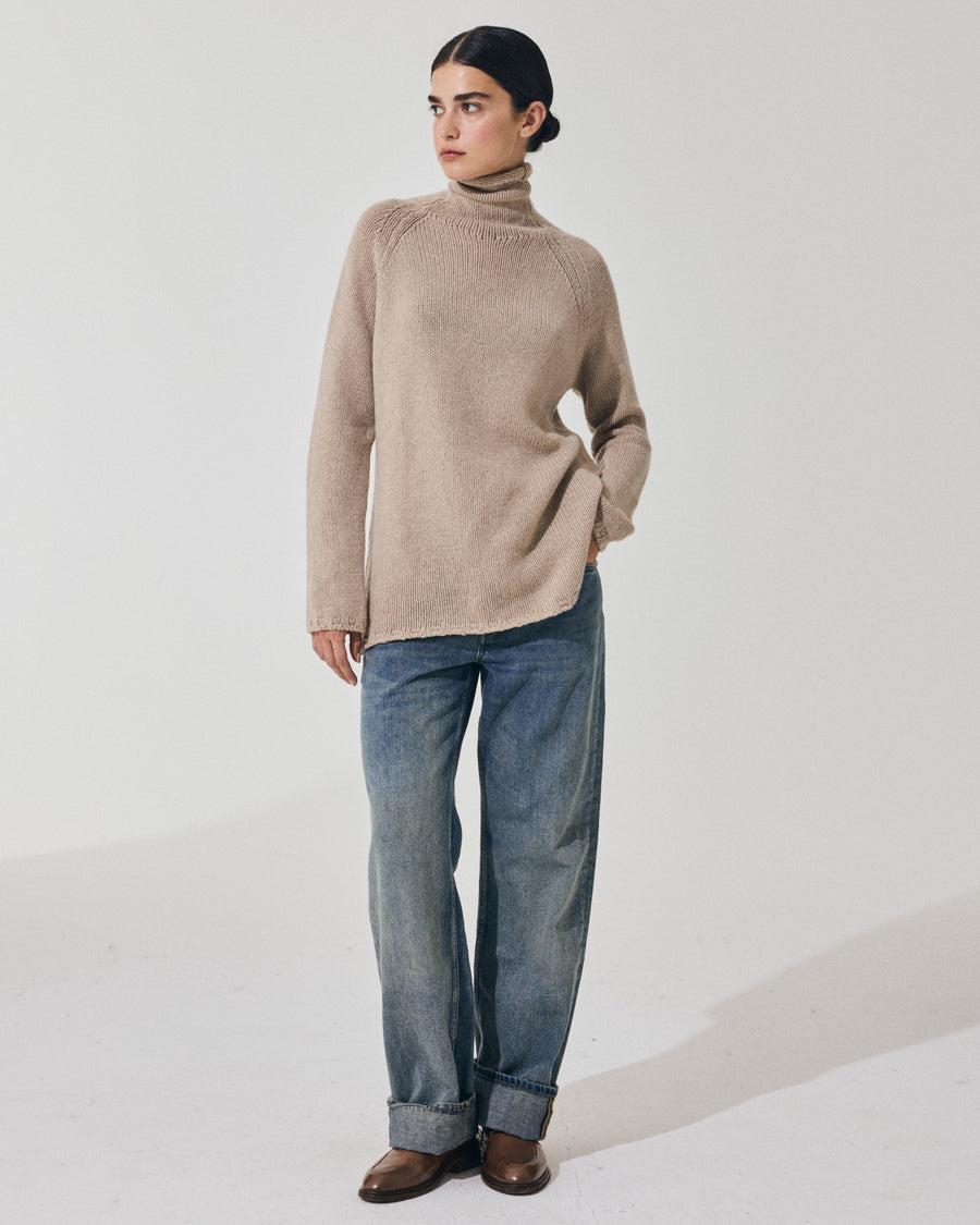 Scaglione MOCK NECK RAGLAN SUPERSOFT SAND Novità