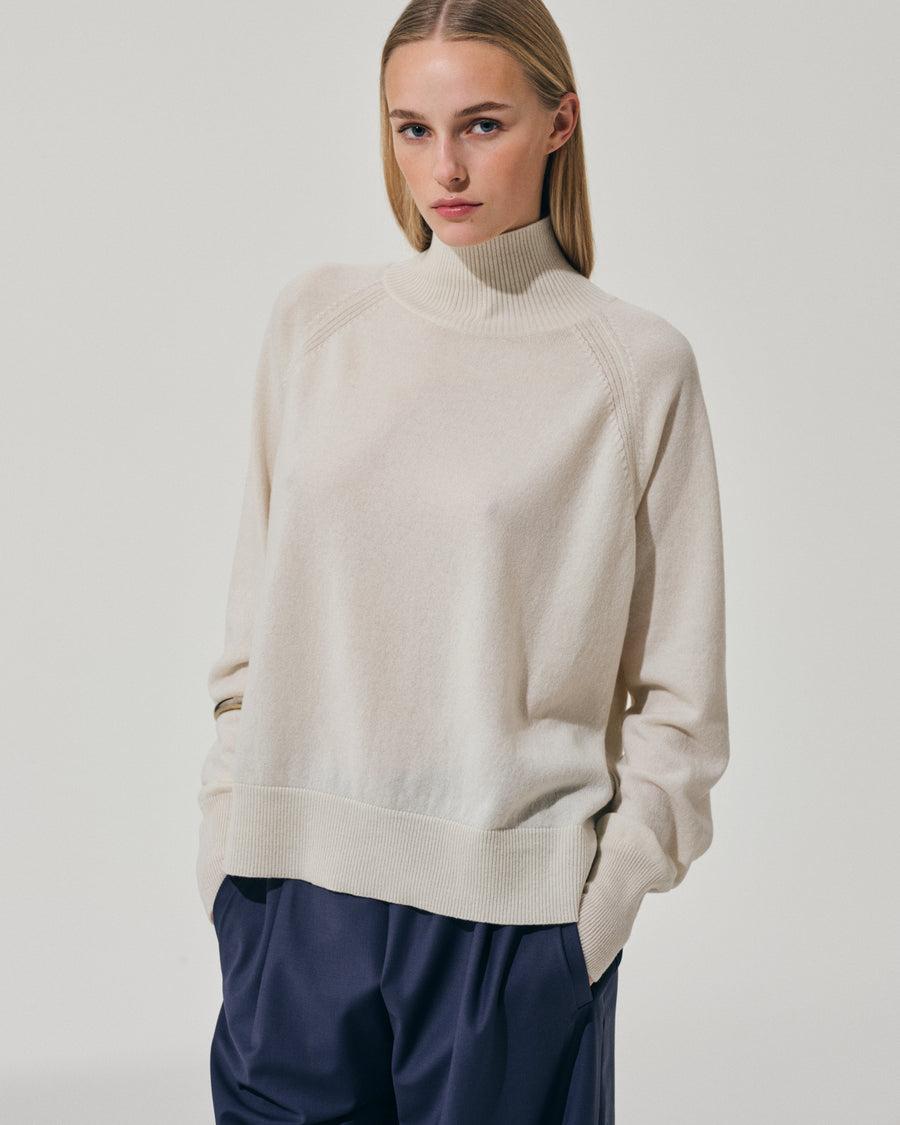 Scaglione TURTLE NECK RAGLAN RIBBED SIDES MILK Vendite Flash