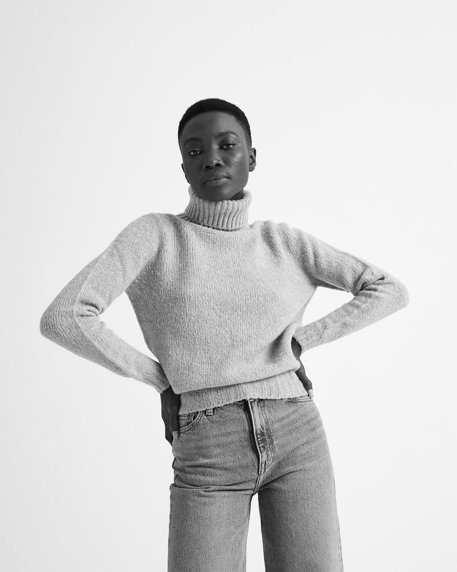 Scaglione TURTLE NECK SEAMLESS PUFFED MILK I Più Venduti