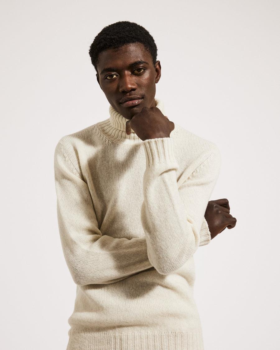 Scaglione TURTLE NECK SEAMLESS SOFTWOOL MILK Vendita Economica