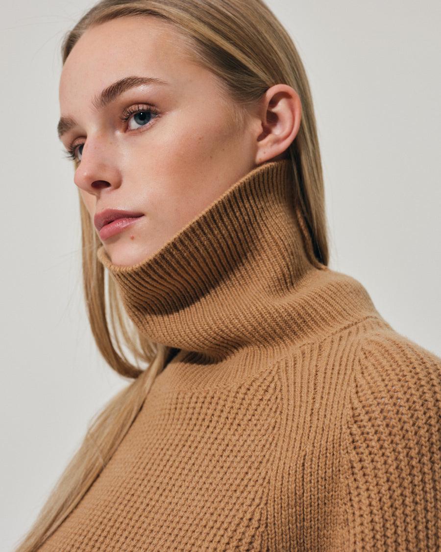 Scaglione ROUND NECK RAGLAN FISHERMAN CARAMEL Moda