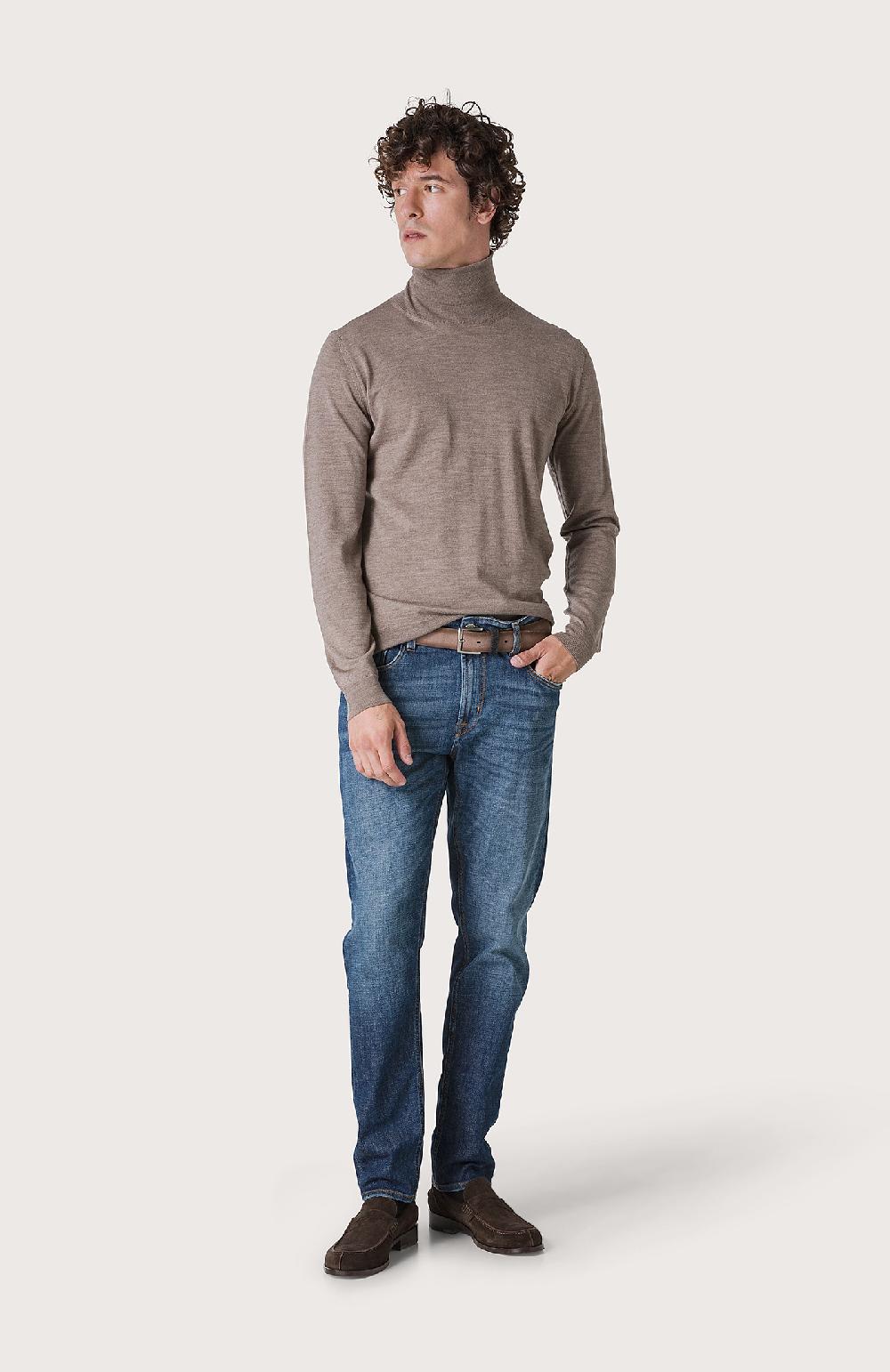 Seventy maglia dolcevita in rasato - Col. Marrone Acquista Ora