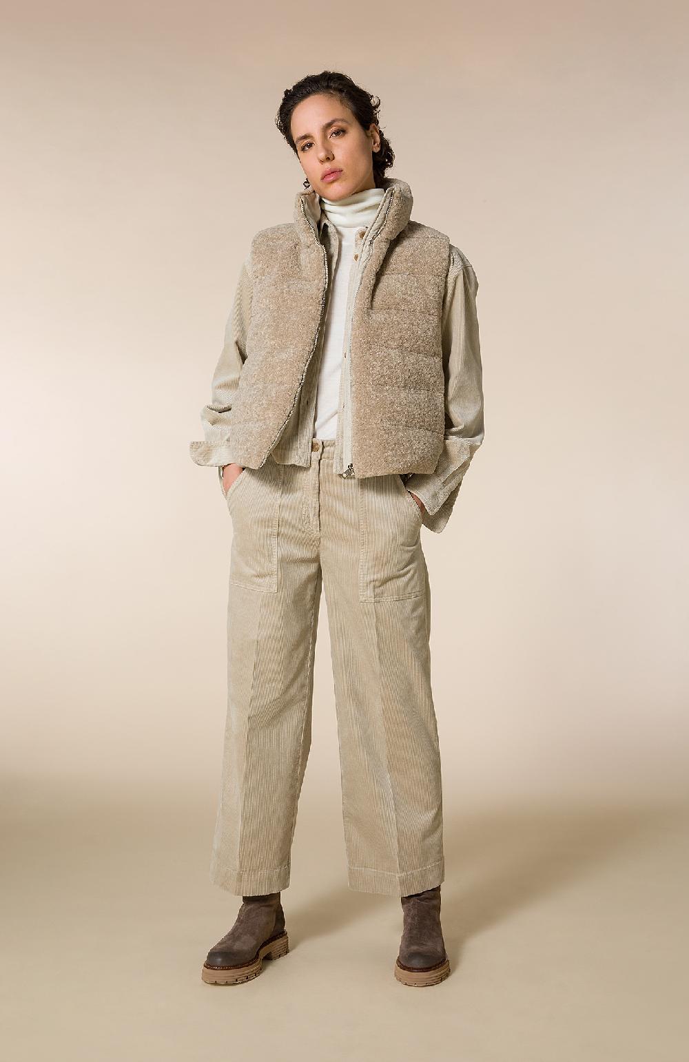 Seventy Gilet smanicato in ecopelliccia con retro in piumino - Col. Neutro In Vendita
