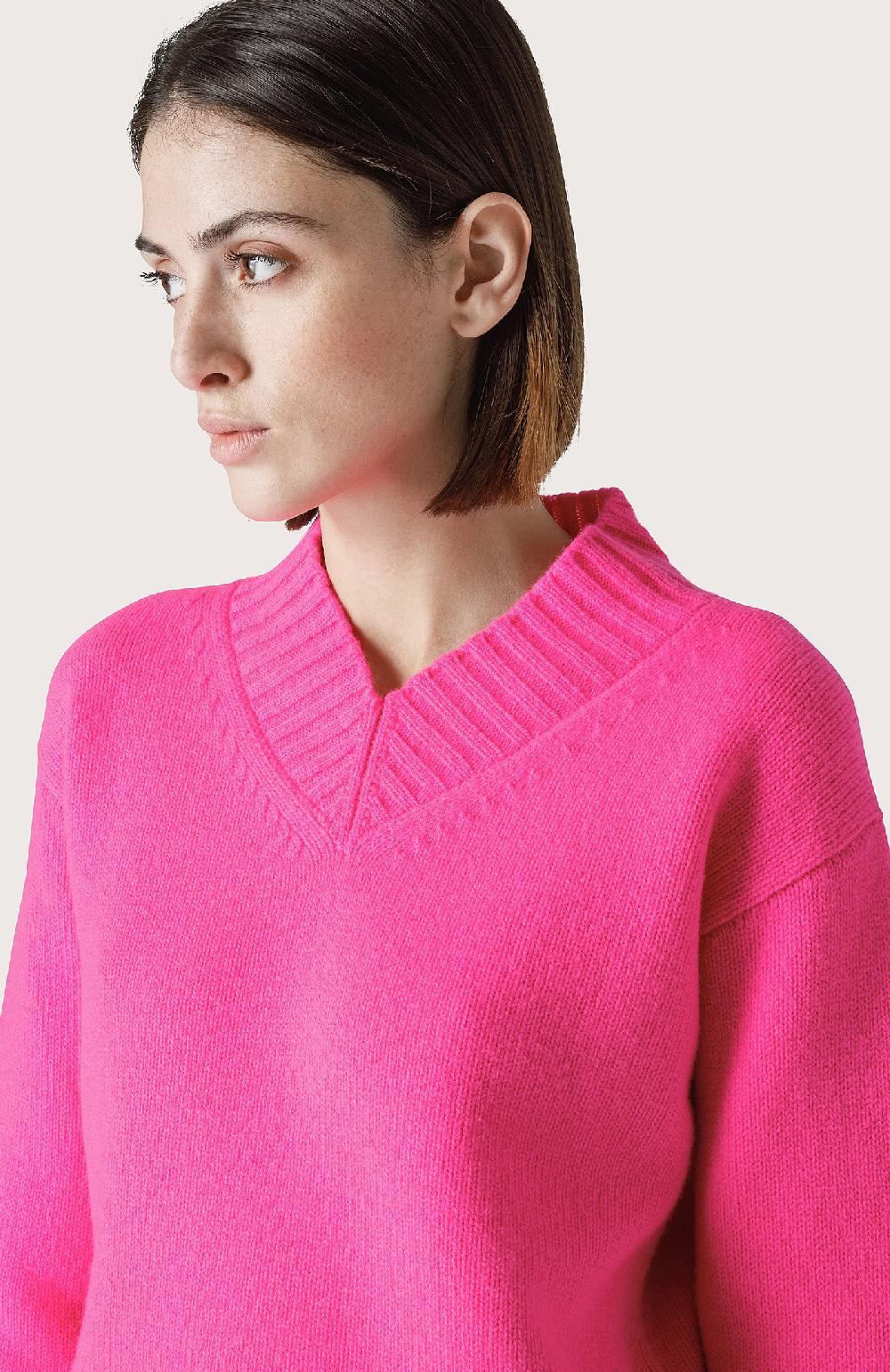 Seventy Maglione con miniscollo a V - Col. Rosa In Vendita