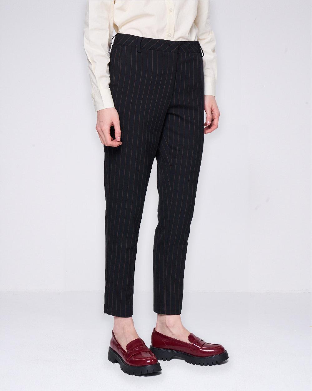 Silvian Heach Pantaloni gessati a sigaretta Offerta