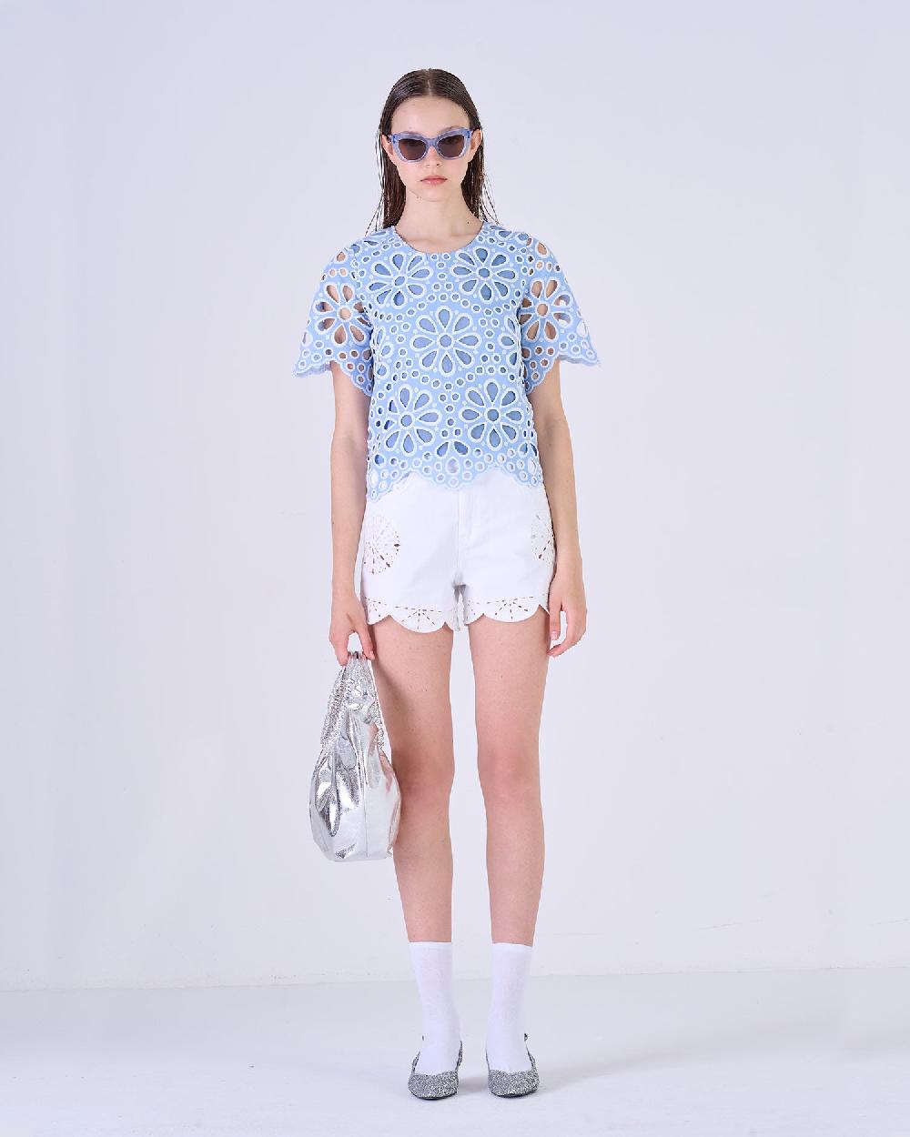 Silvian Heach Blusa traforata a fiori Nuova