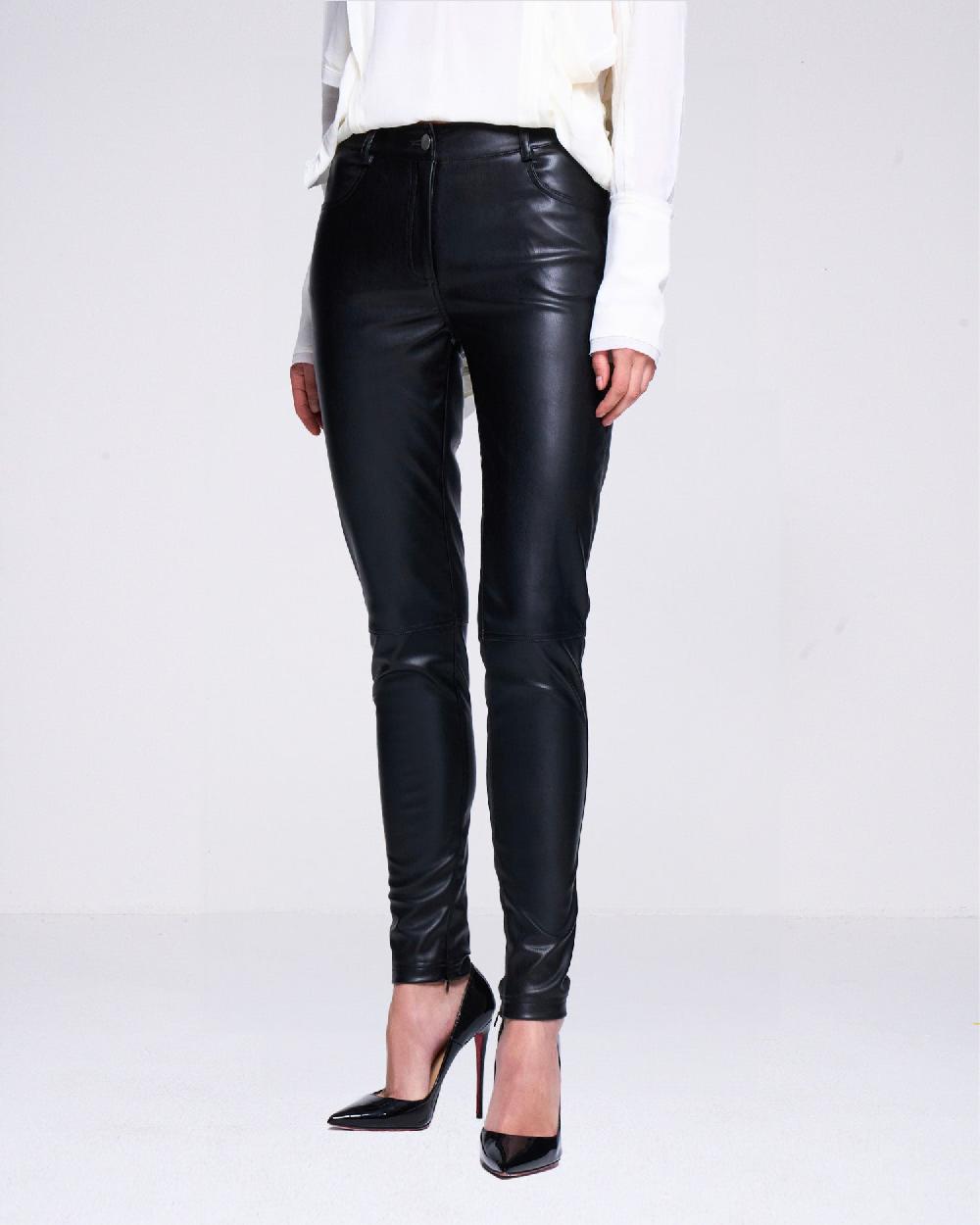 Silvian Heach Pantaloni in ecopelle Saldi