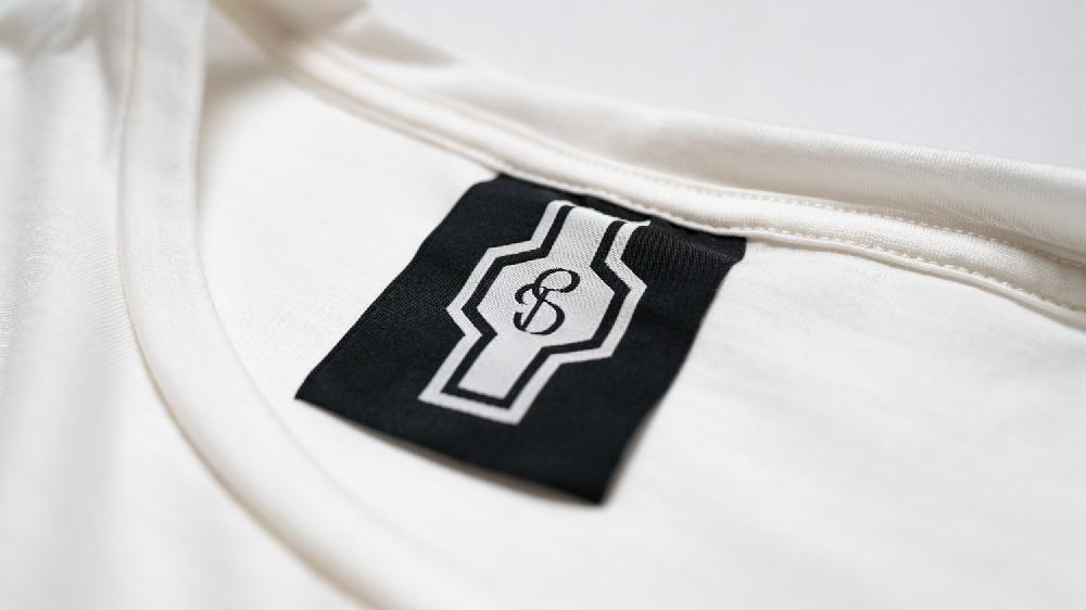 Stories Milano T-SHIRT | ISSUE Offerta