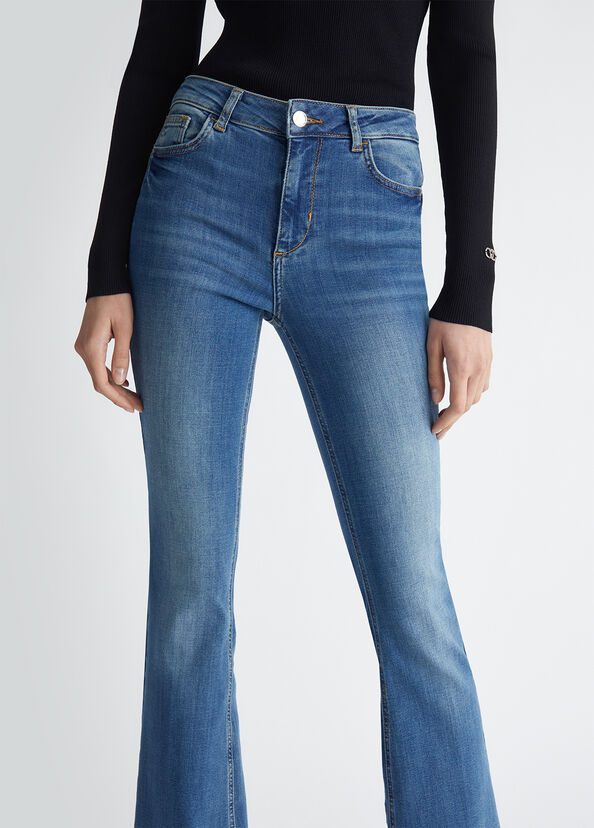 Liu Jo Jeans flare bottom up In Saldo
