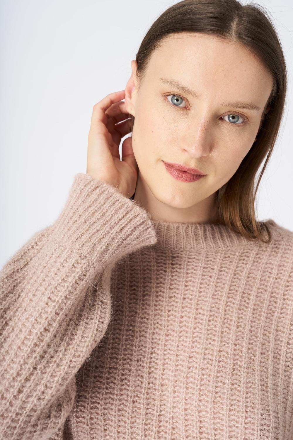 120% Lino Ribbed Cashmere Blend Sweater Promozione
