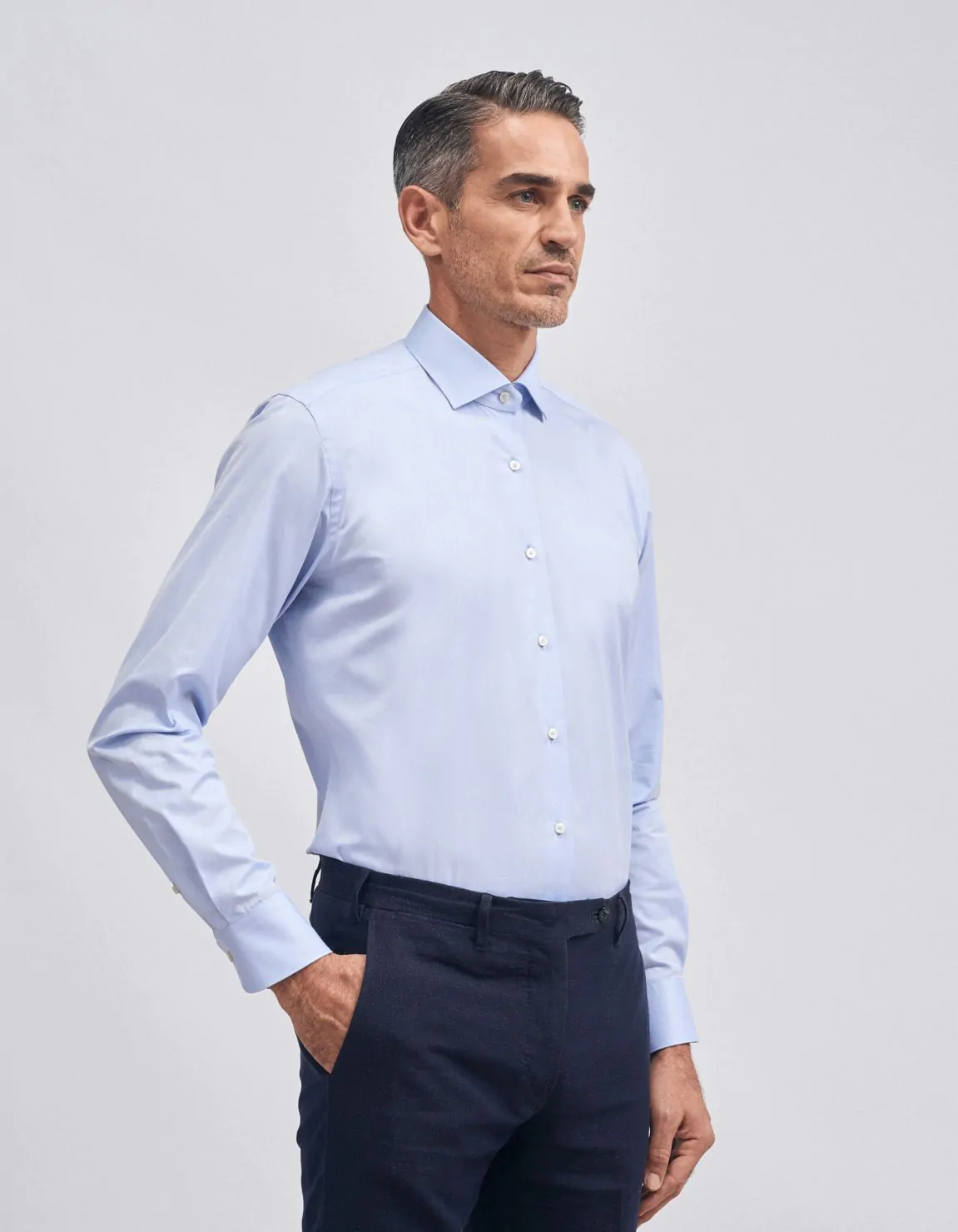 Xacus Camicia Collo francese piccolo Tinta Unita Twill Celeste scuro Acquista Ora