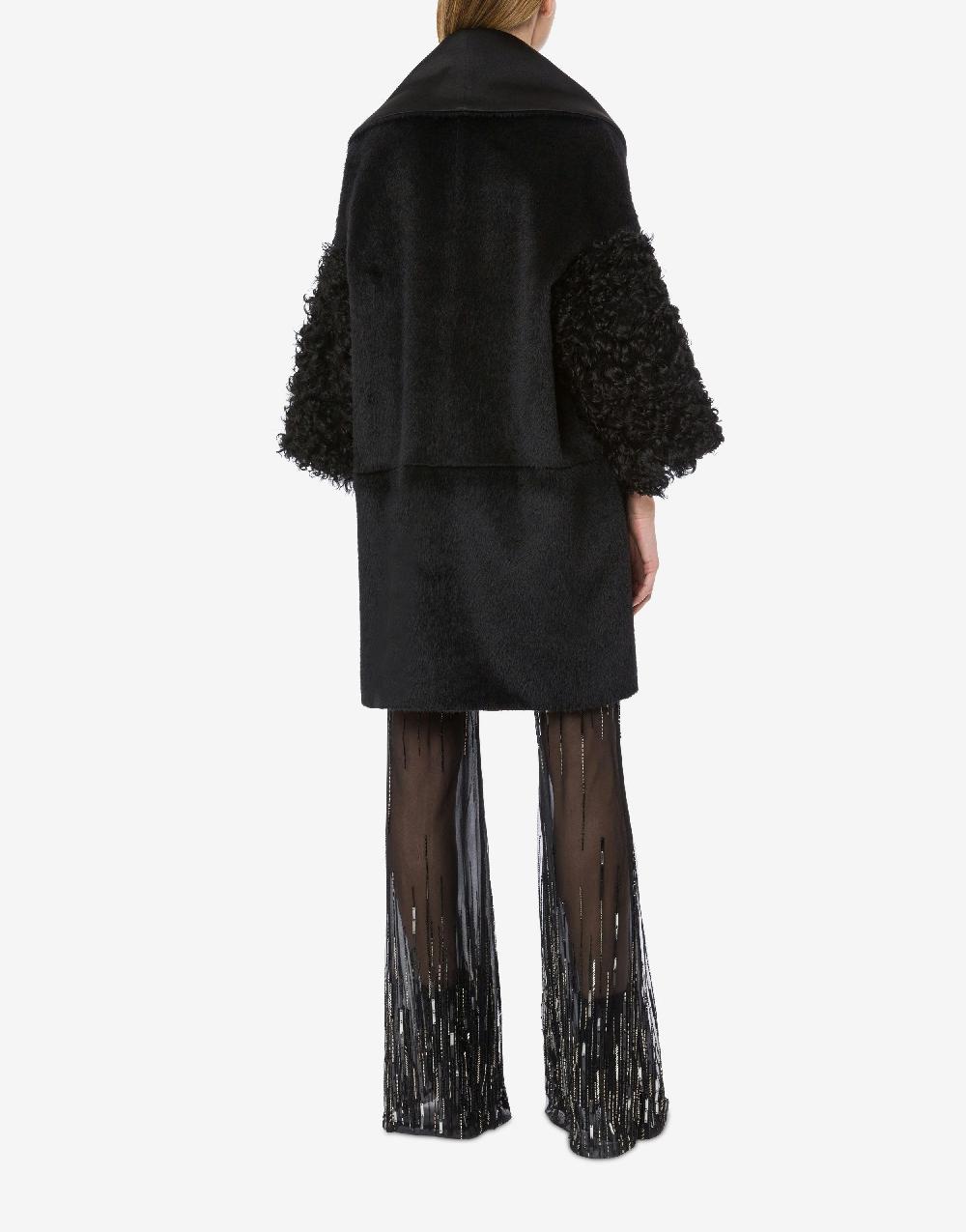 Alberta Ferretti Mantella in alpaca con manicotti in montone Pezzi Unici