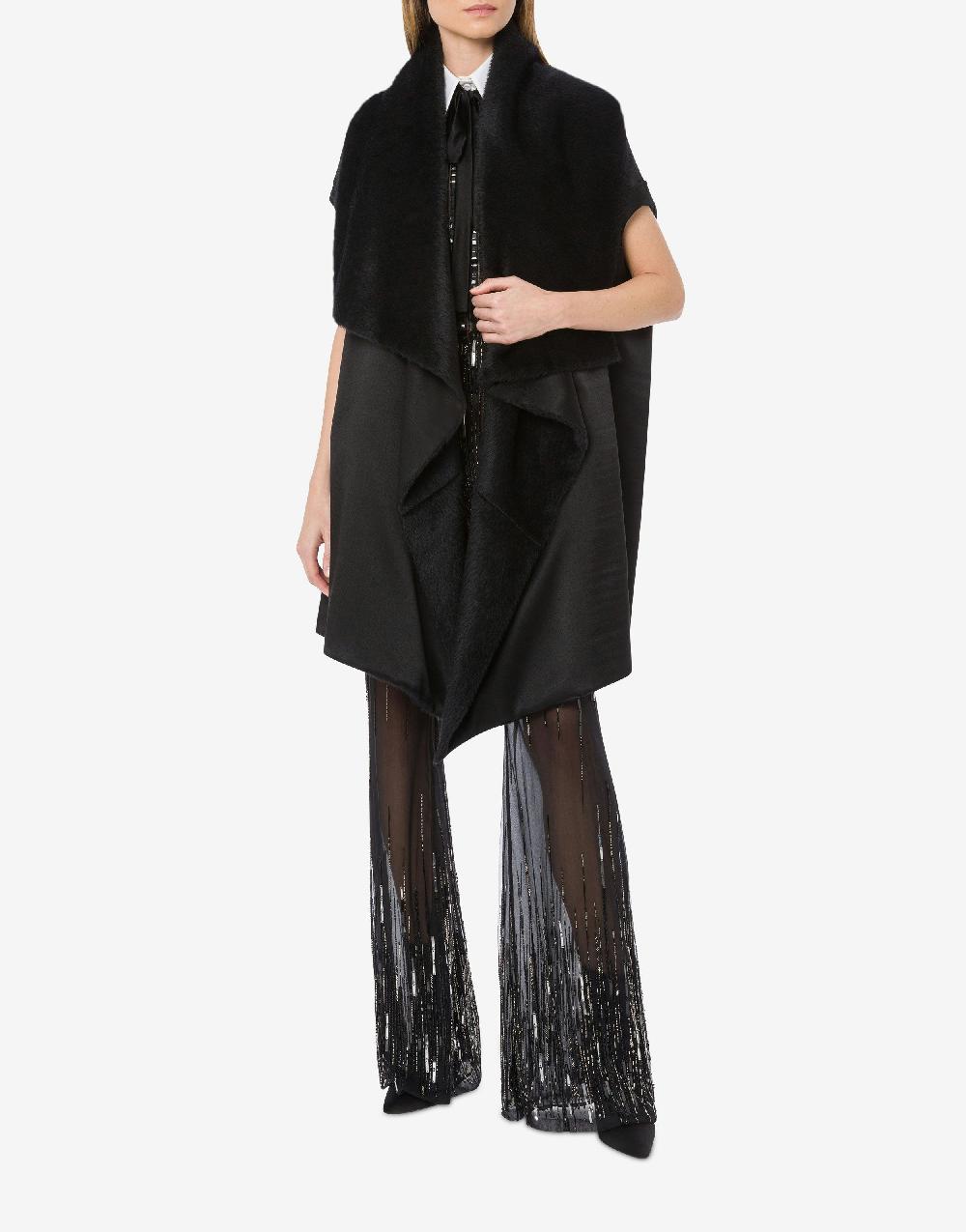 Alberta Ferretti Mantella in alpaca con manicotti in montone Pezzi Unici