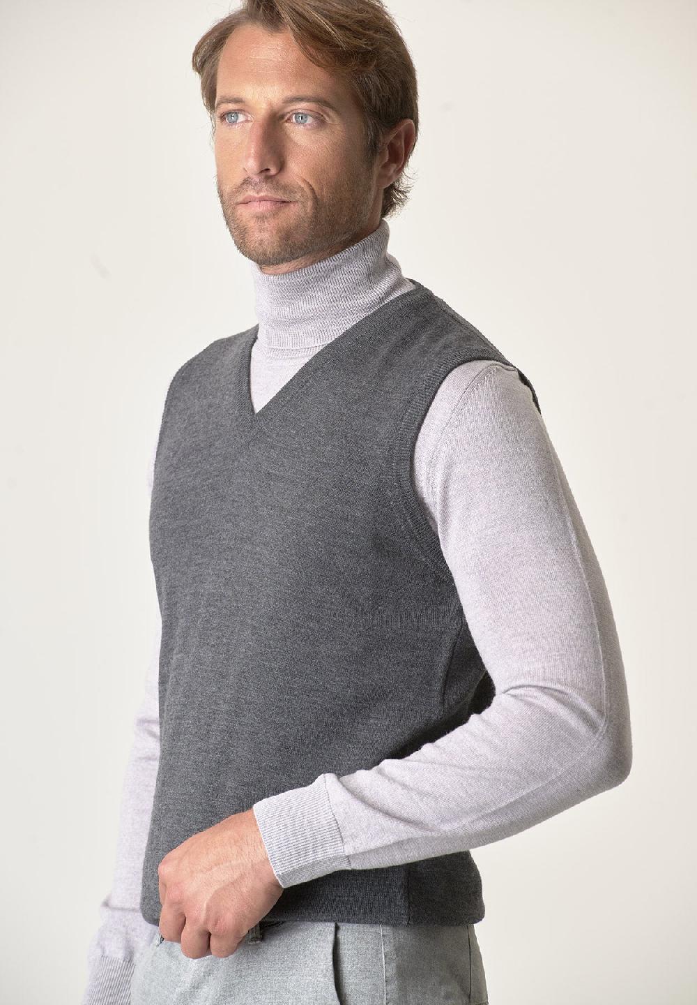 Angelico Gilet grigio scuro lana merinos extrafine Offerta natalizia
