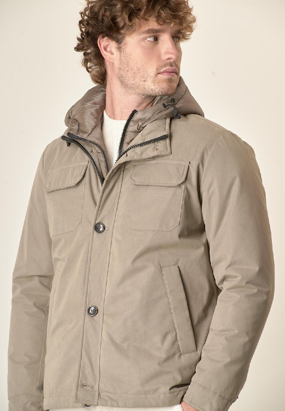 Angelico Giubbotto beige 4 tasche cappuccio e pettorina removibili Vendita