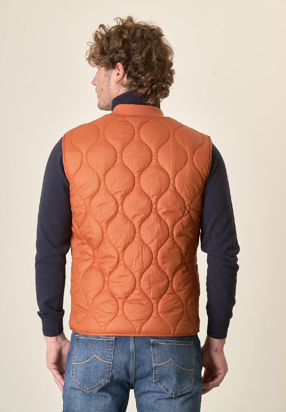 Angelico Gilet arancione trapuntato Fino Al -60%