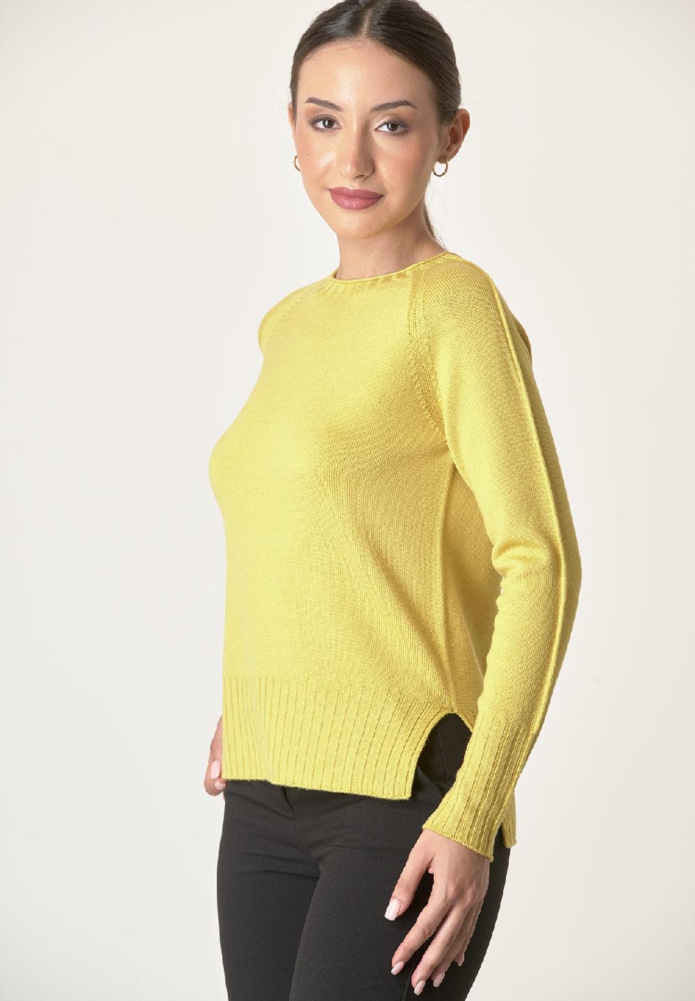 Angelico Girocollo giallo lana merinos con spacchi Outlet